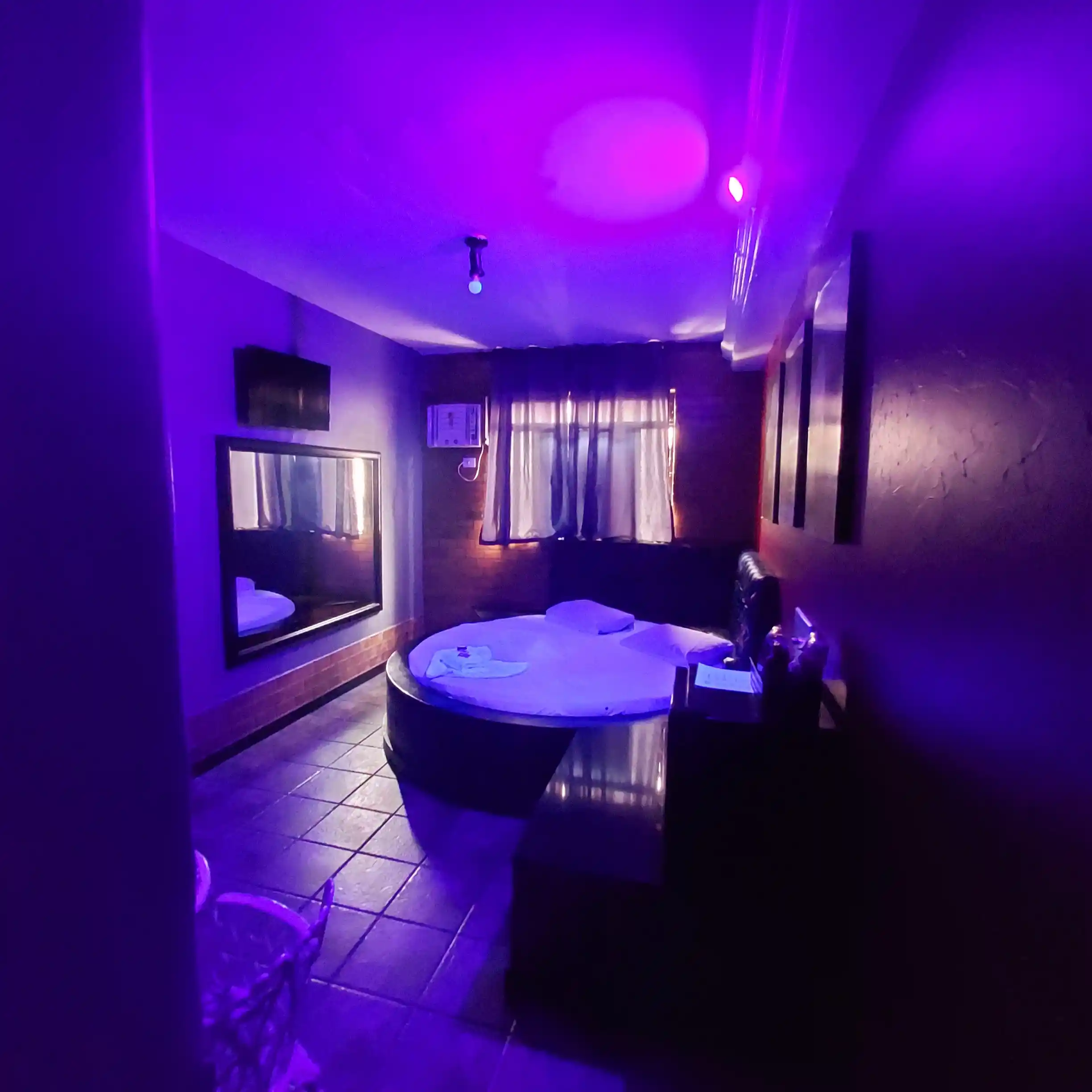 suite-50tons-de-cinza-motel-paradise